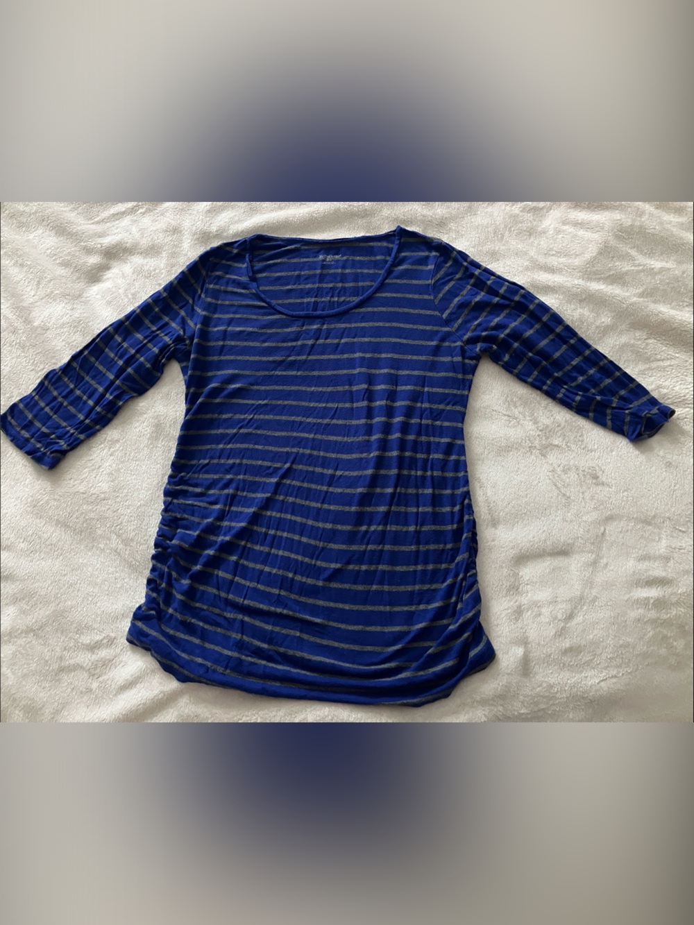 Motherhood Blue and Gray Striped 3/4 Sleeve Scoop Neck Tee